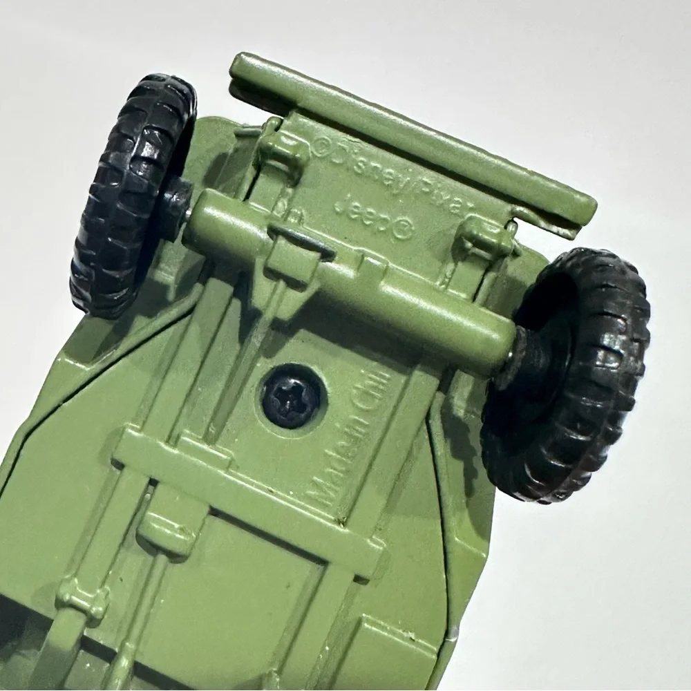 Disney Store Sarge Deluxe 1:43 Die-cast